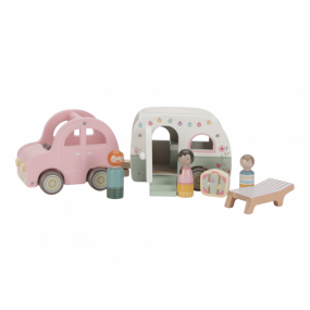 Voiture avec caravane