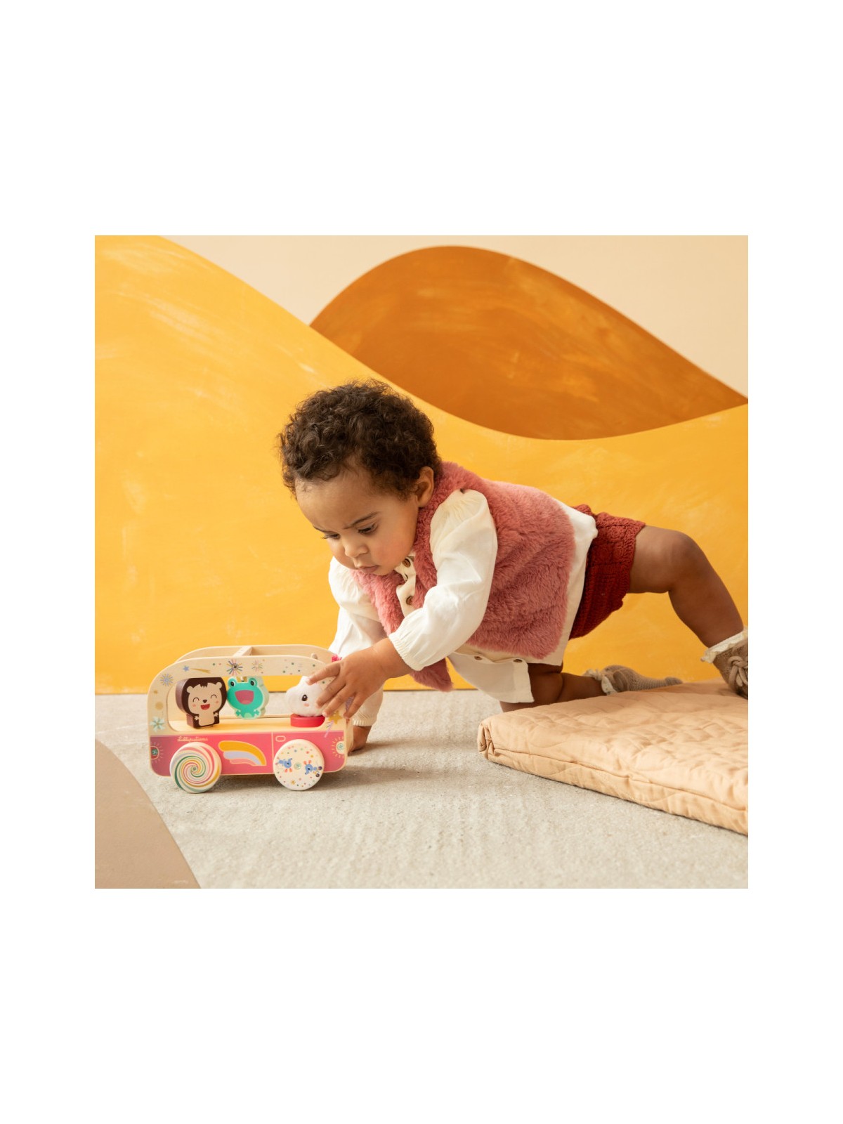 Bus en bois magique Lena la licorne